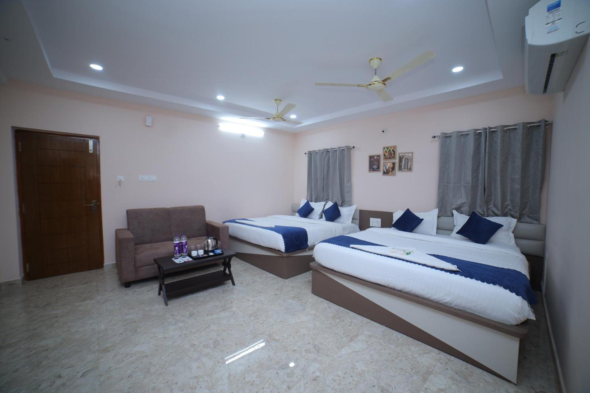Sri Ganesh Grand Hotell Tirupati Exteriör bild