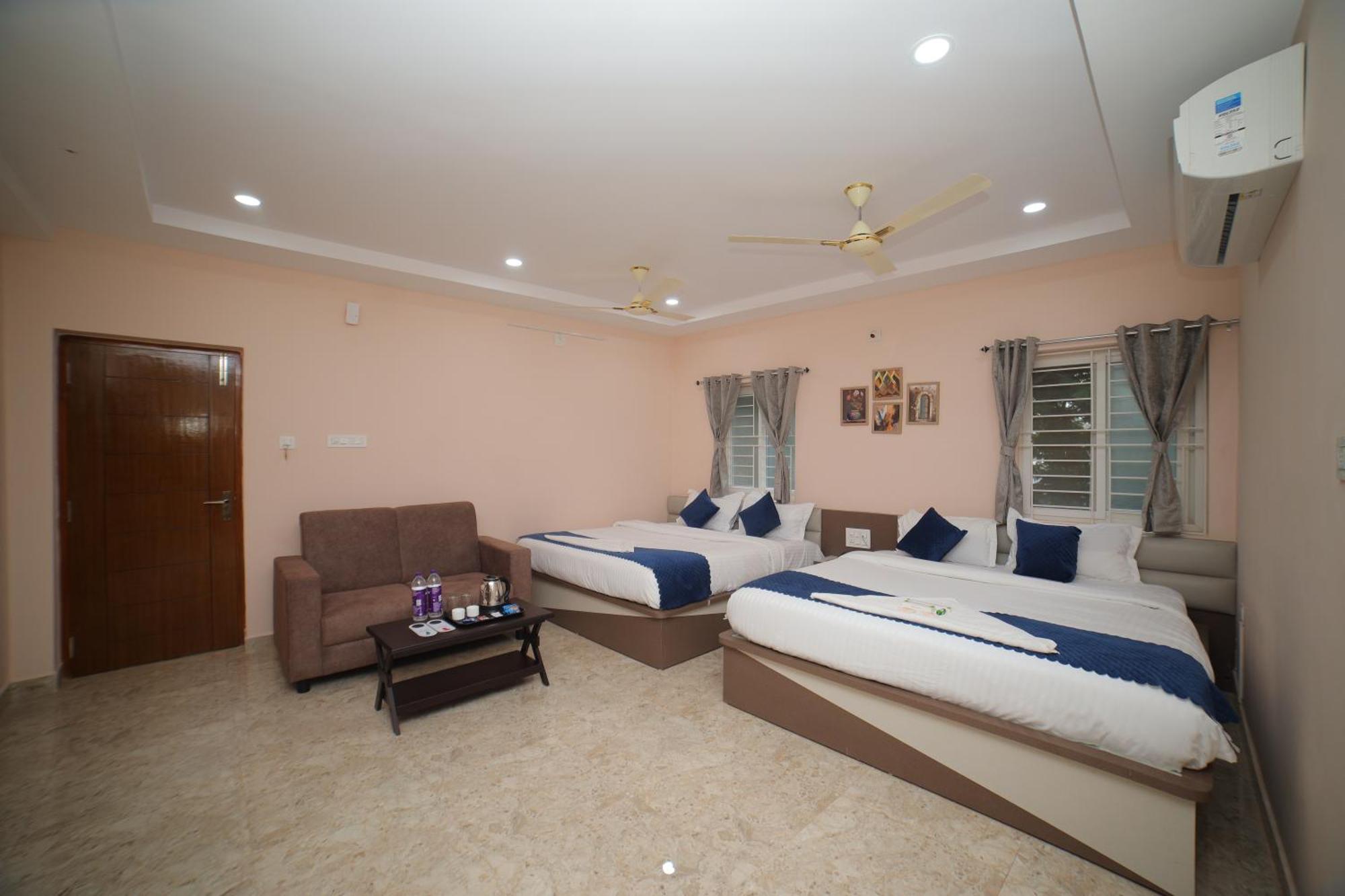 Sri Ganesh Grand Hotell Tirupati Exteriör bild