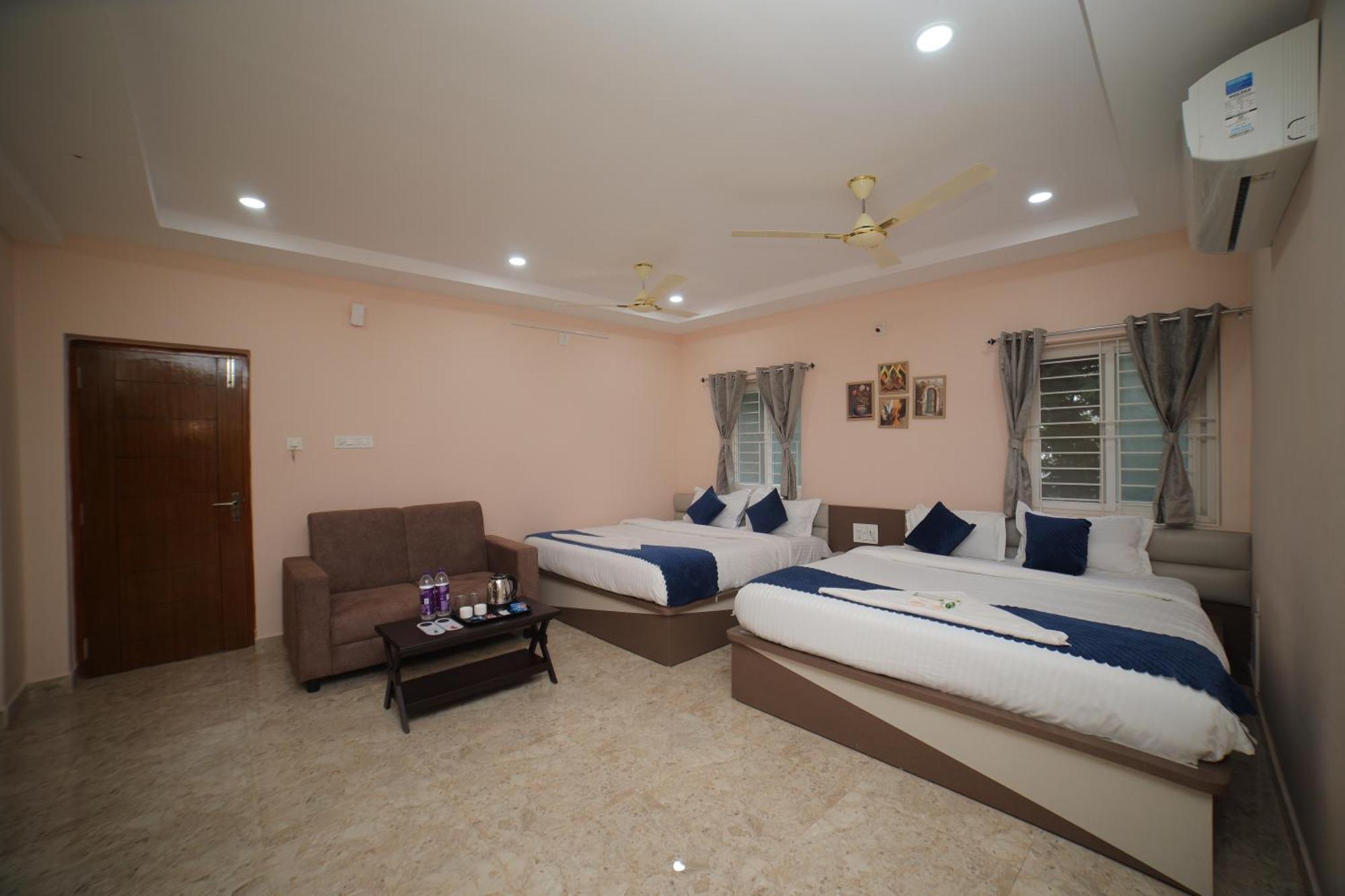 Sri Ganesh Grand Hotell Tirupati Exteriör bild